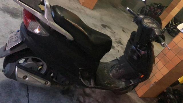 Moto Suzuki AN 125 Burgman