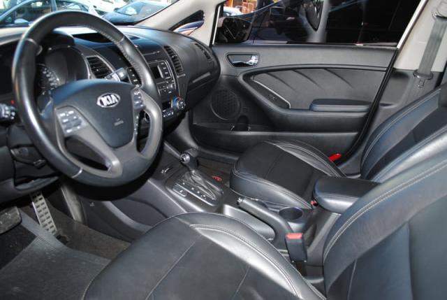 KIA CERATO FF SX3 ATNB 2015 - Foto 8