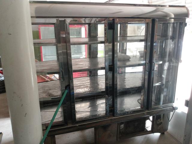 Vendo Esposito 8 portas - Foto 3