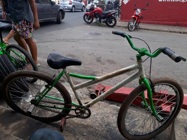 Bike semi-nova