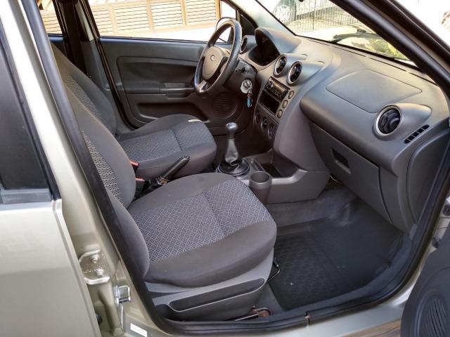 Ford Fiesta Sedan 1.6 Flex 4p - Foto 13