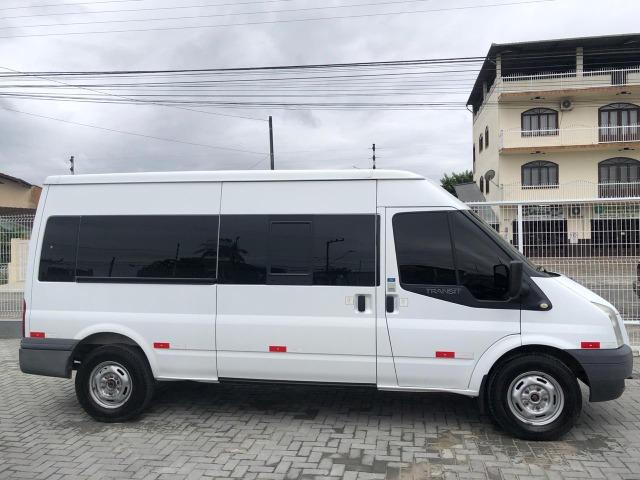 Ford Transit 14 Lugares - Foto 9