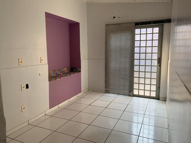 Aluga-se ou vende-se casa/comercial bairro Baú - Foto 9