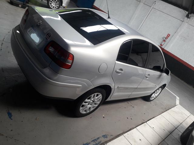 Polo Sedan 2.0 - Foto 6