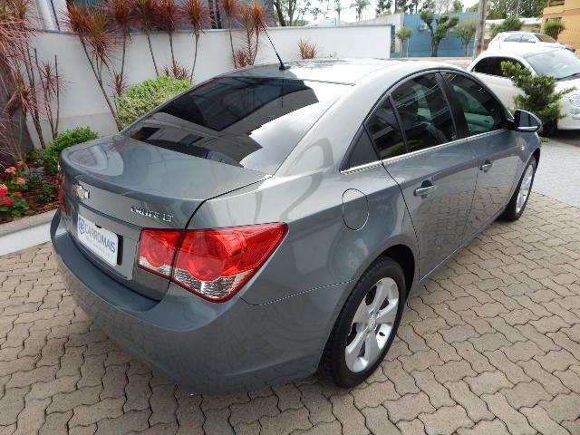 Cruze Sedan LT 1.8 Bancos em Couro/Multimidia Caska - Foto 4