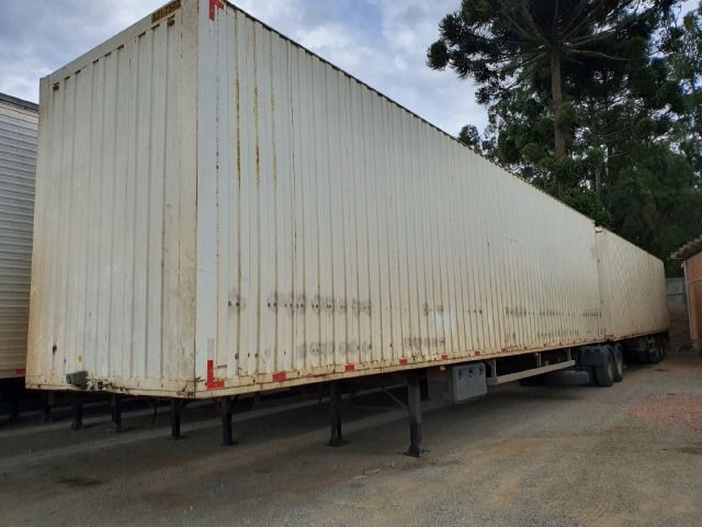 Carreta bitrem bau linshalm ano 2015 com 210m3 medidas 12.90m x 3.08m x 2.60