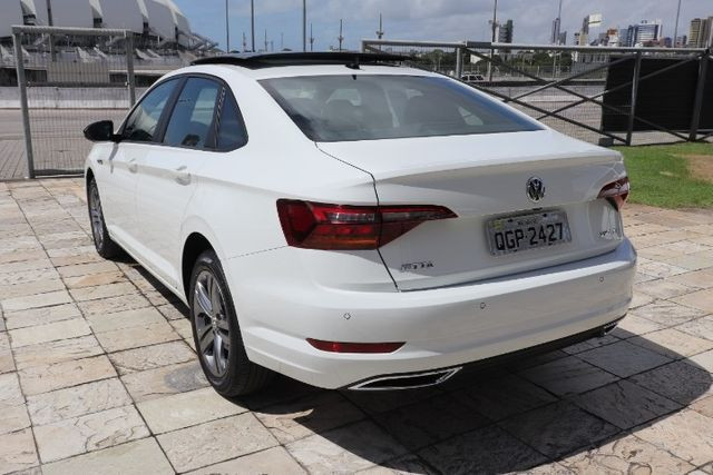 Volkswagen Jetta 1.4 R-Line 2018 - Foto 7