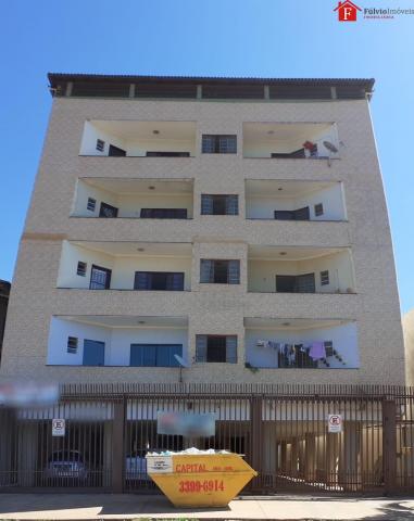 APARTAMENTO COM 2 QTS SENDO 1 SUÍTE E VAGA DE GARAGEM !! - Foto 2