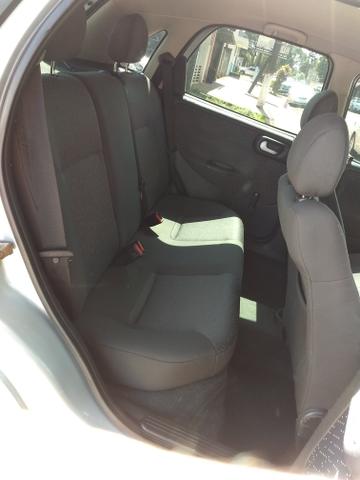 Corsa Hatch 1.4 Premium - Foto 9