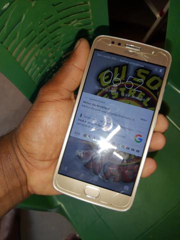 Vendo celular em perfeito estado .v