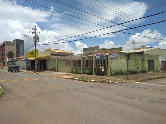 Lote comercial de esquina com loja - Foto 5