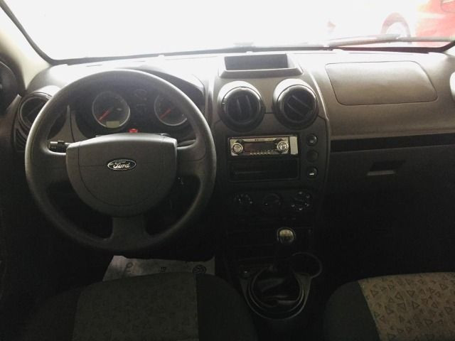 Fiesta 1.0 Rocam Sedan 8v Flex 4p m, 12/13 - Foto 4
