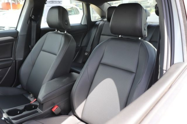 Volkswagen Jetta 1.4 R-Line 2018 - Foto 12