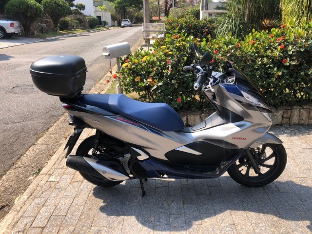 MOTO SCOOTER HONDA PCX