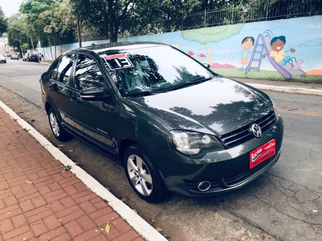 POLO SEDAN COMFORT IMOTION 1.6