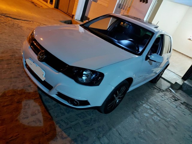 VENDO GOLF LIMITED ANO 2012 COM TETO SOLAR