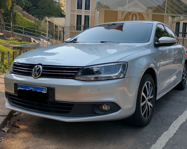 JETTA CONFORTILINE 2.0 2012 TIPITRONIC IMPECÁVEL