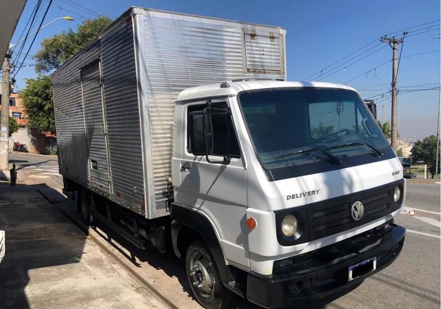 CAMINHÃO VOLKSWAGEN 2015