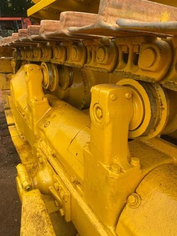 Trator de esteira Komatsu D65-E - Foto 2