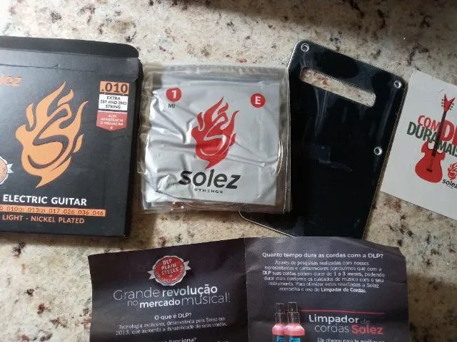 Kit Acessórios para Guitarra Stratocaster fender e Encordoamento Guitarra Solez .010 - Foto 4