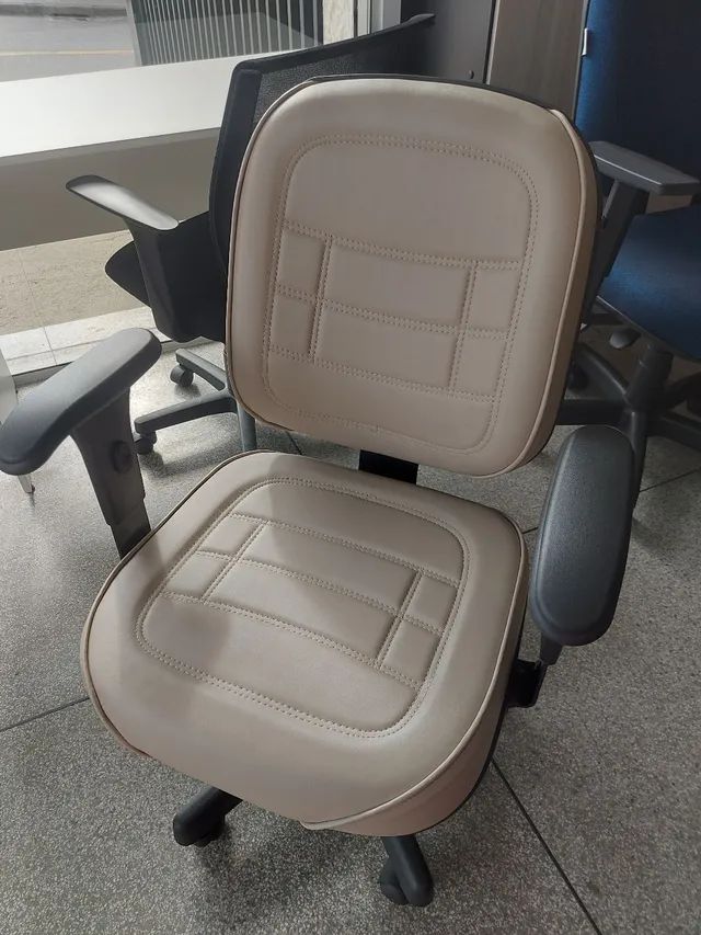 Cadeira Modelo Diretor Ergonômica - Cadeira Diretor com Back System