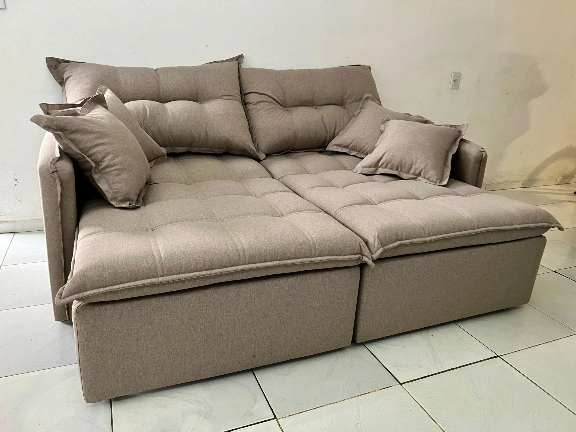 O sofá top perfeito para quem mora em apartamento slim  - Foto 2
