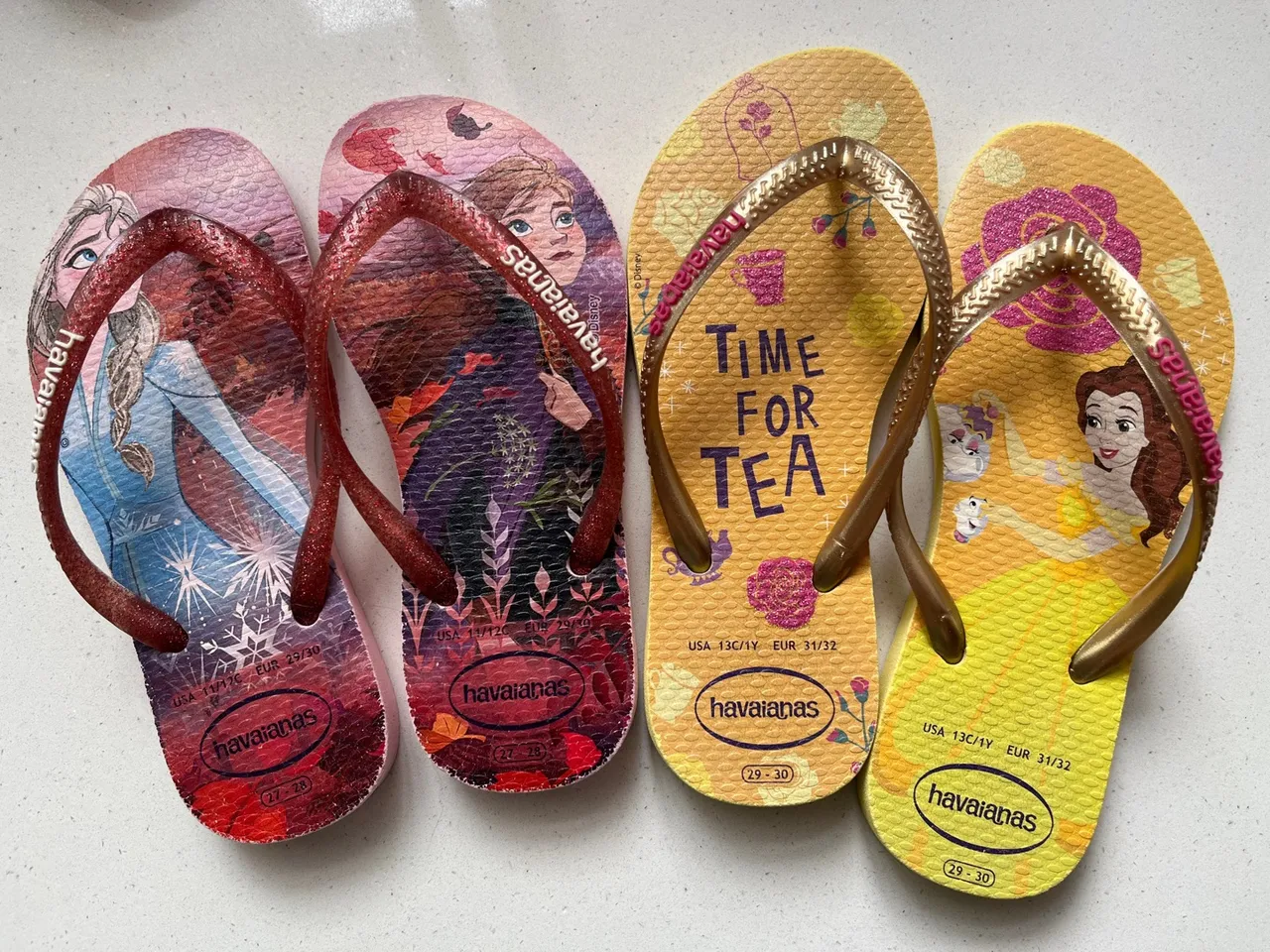 Chinelos Havaianas Frozen 27/28 e Bela e a Fera 29/30
