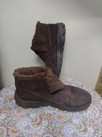 Bota Skechers forrada n.38 estado de nova - Foto 4