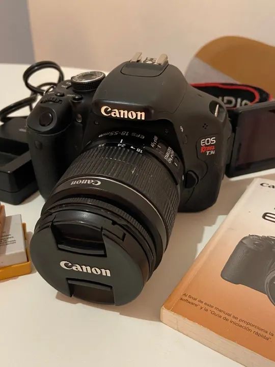 Câmera Canon T3i + lente 18-55 e flash externo  - Foto 4