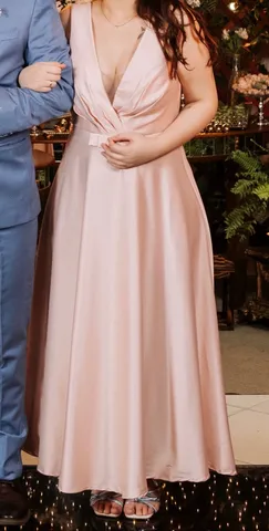 Vestido de festa sale de crepe madame