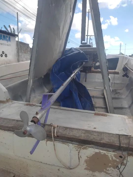 Barco de fibra em ótimo estado - Foto 6