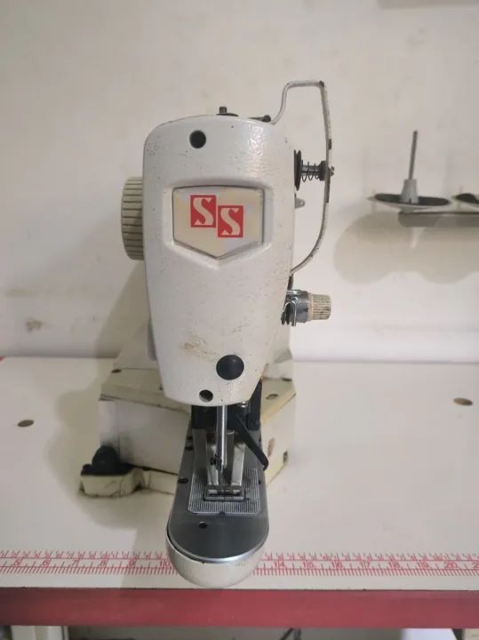 Travete - Máquina de Costura Industrial Sun Special - Foto 5