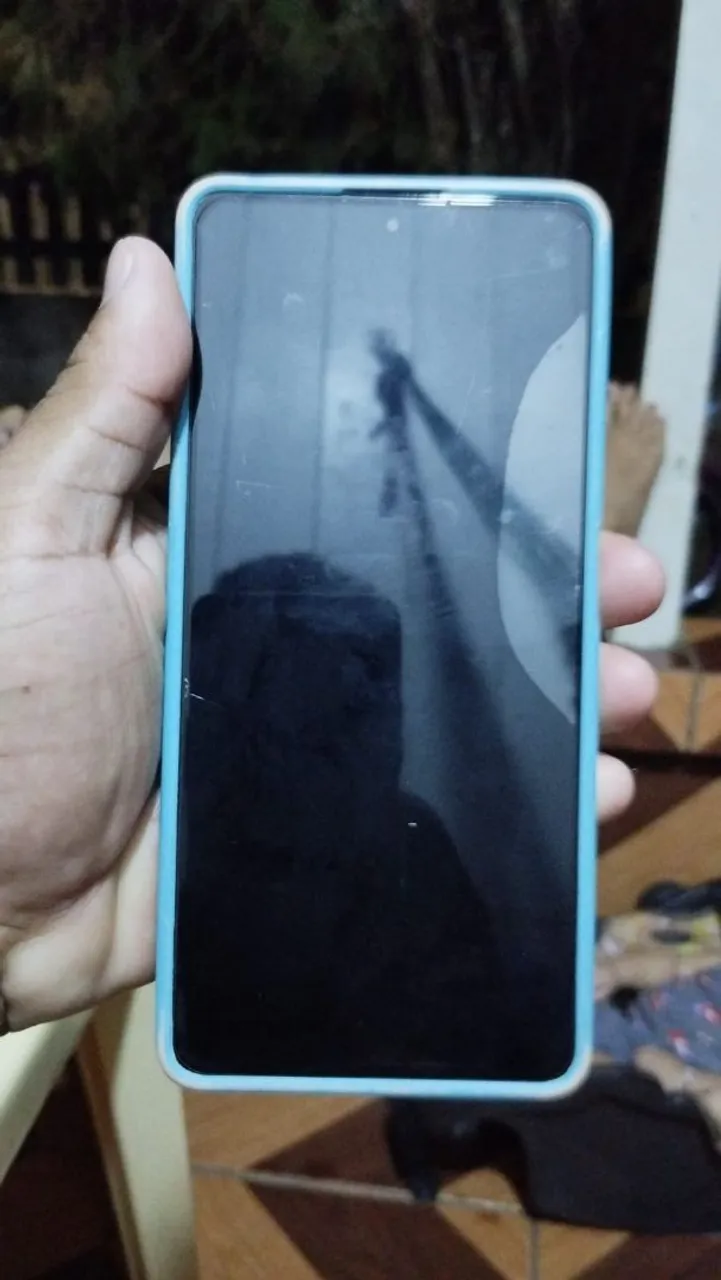 Troco Poco X5 Pro em iPhone !