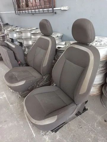Sucata Para Retirada De Peças Spin 1.8 2015 Automático Amarelo Completo - Foto 9
