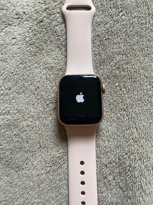Apple Watch Series 4 40mm rose