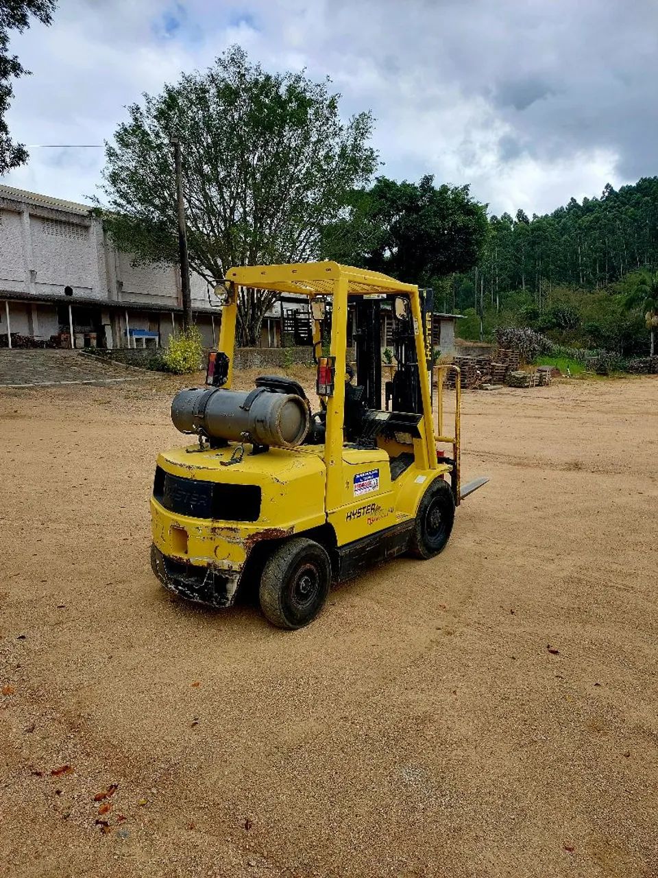 Empilhadeira hyster triplex com deslocador lateral  hyster xm 50 a gás top - Foto 4