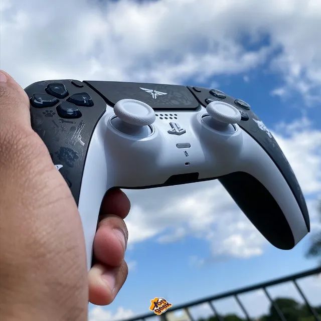 Controle Dualsense The Last of Us PS5 Edição Limitada - Sony | Para Fãs De The Last Of Us! - Foto 2