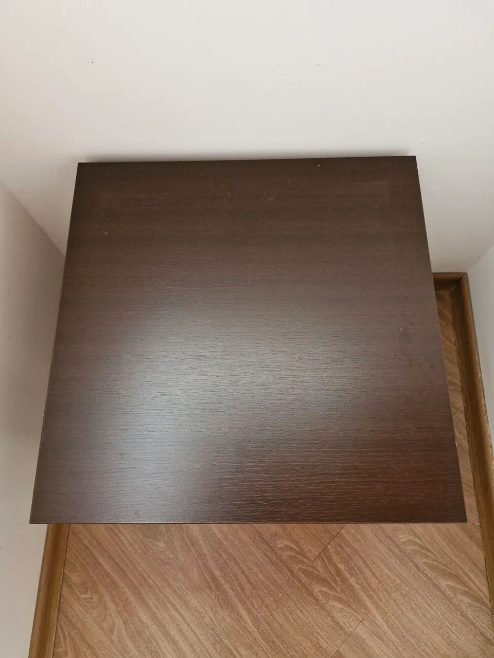 Conjunto de mesa lateral com puff - Foto 6