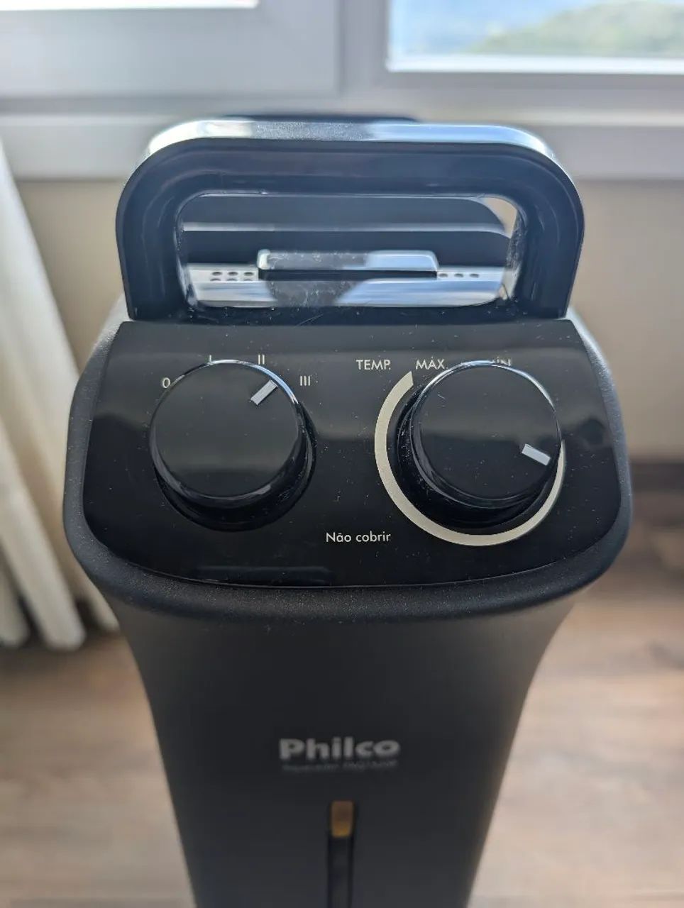 Aquecedor de óleo Philco 1500W 110V - Foto 2