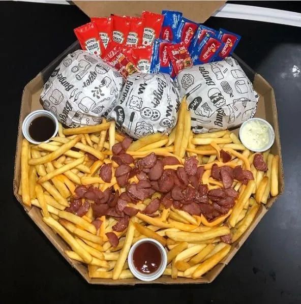 Combo de Hambúrguer e Batata Frita - Foto 4