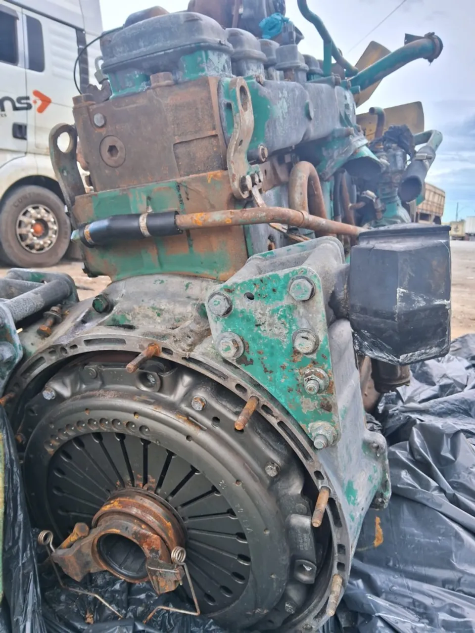 Motor de Caminhão - Peças Usadas