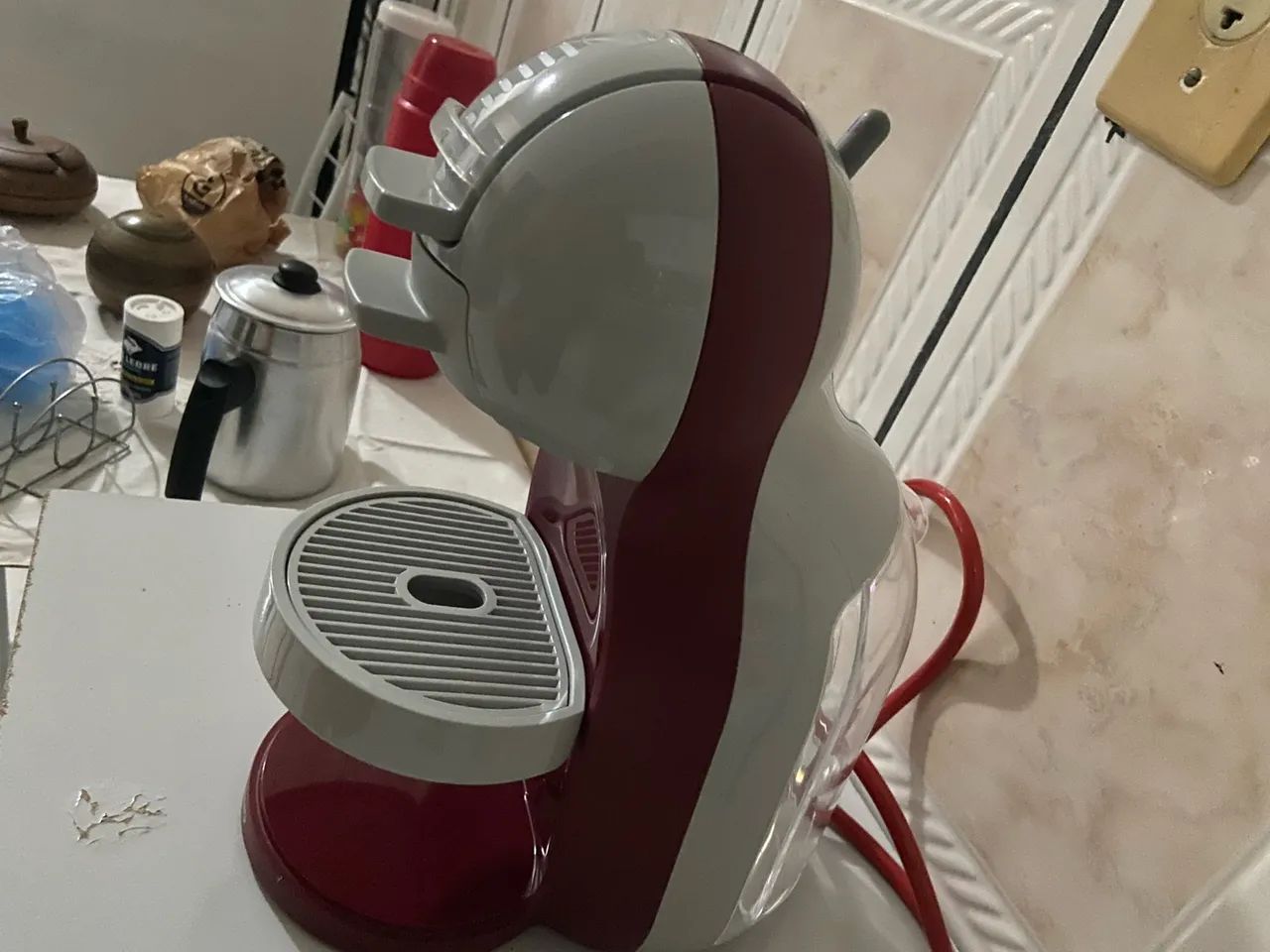 Cafeteira Elétrica Vermelha e Branca - Foto 2