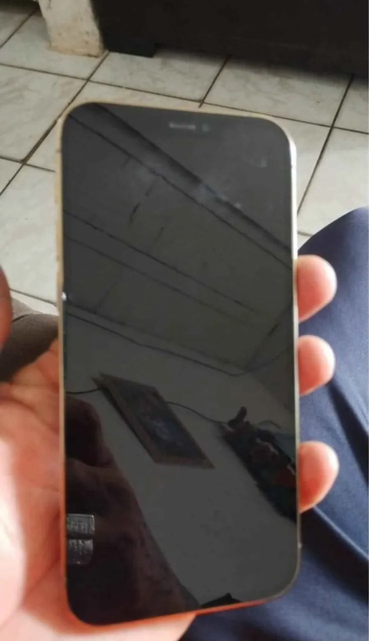 Todo original , nunca foi trocado nada. Novo