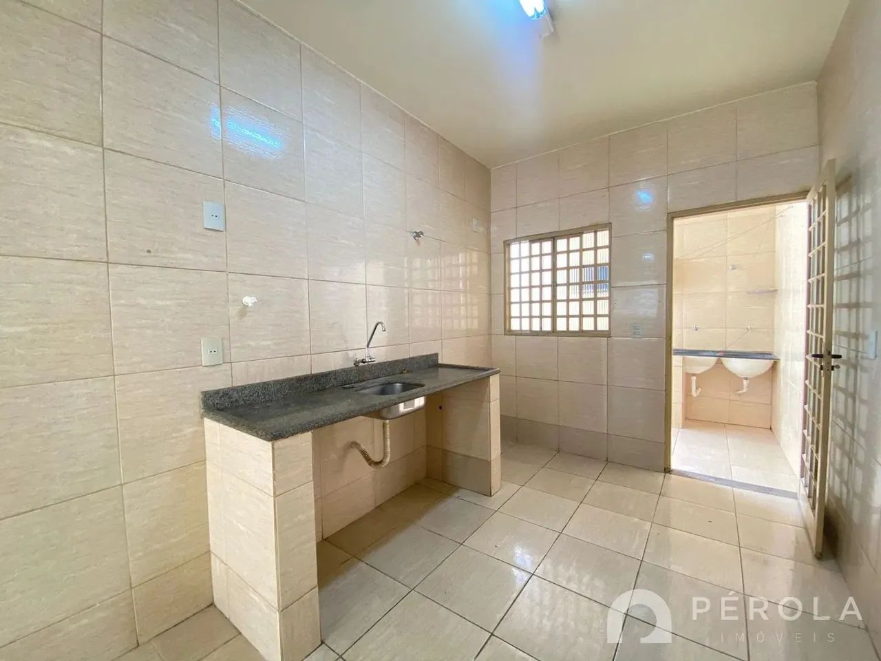 Casa 02, Avenida C-5, Qd. 52, Lt. 06, Vivenda Donaciano, Jardim America, Goiânia GO - Foto 5