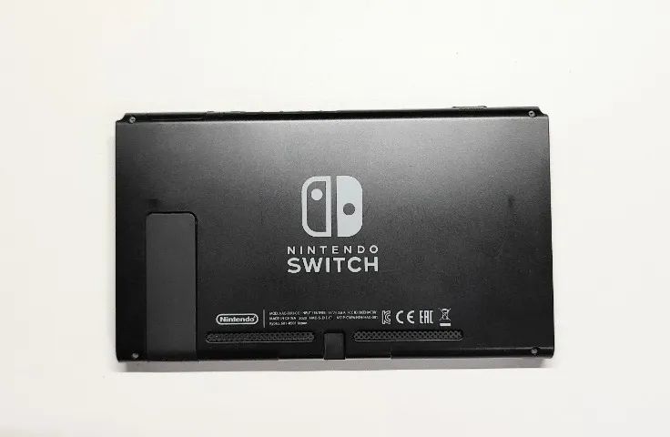 Nintendo Switch Azul e Vermelho V2 - Consoles de Vídeo Game - Área