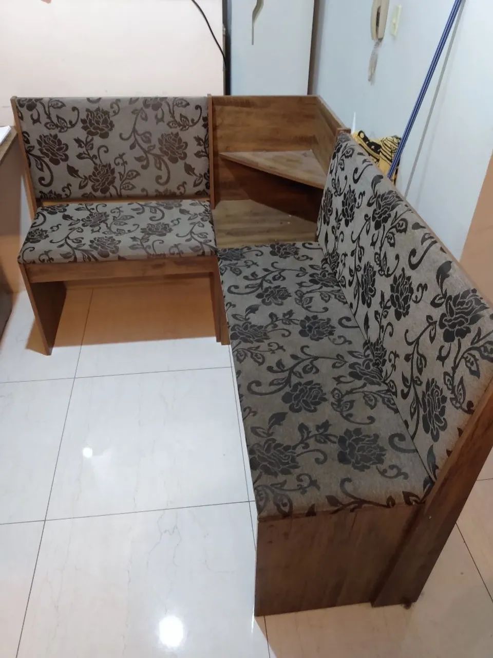 Banco canto alemão 64232511390339120