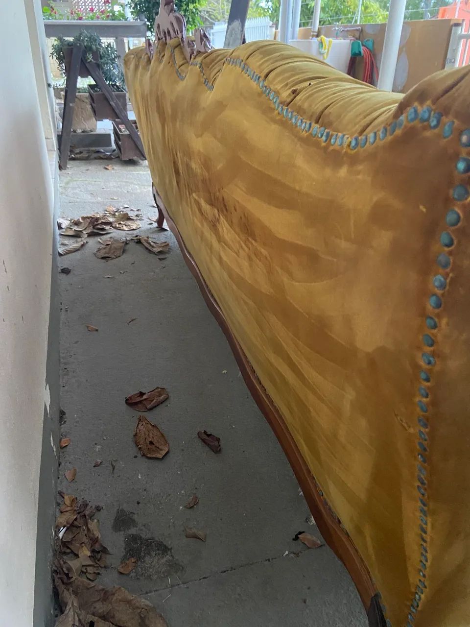 SOFÁ CLASSICO ANTIGO64595871554819124