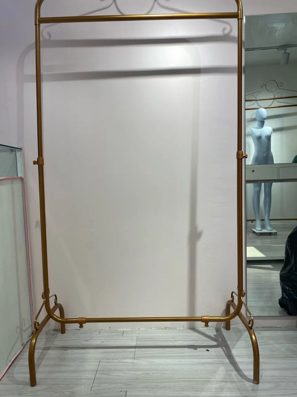 Vendo Arara modelo Provençal, com 1.metro largura x 2.metros de altura - Foto 5