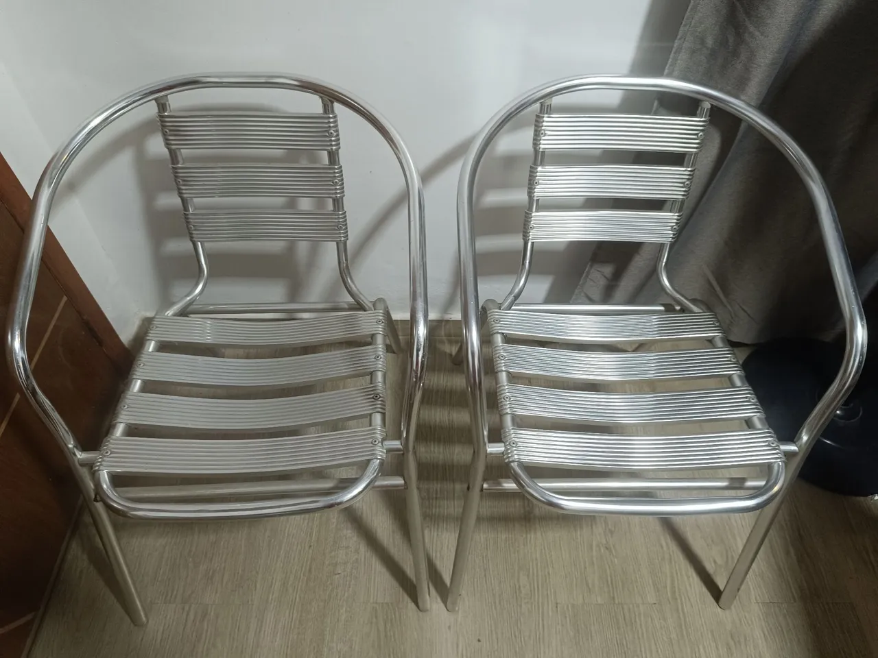 2 Cadeiras de Alumínio para Área Externa