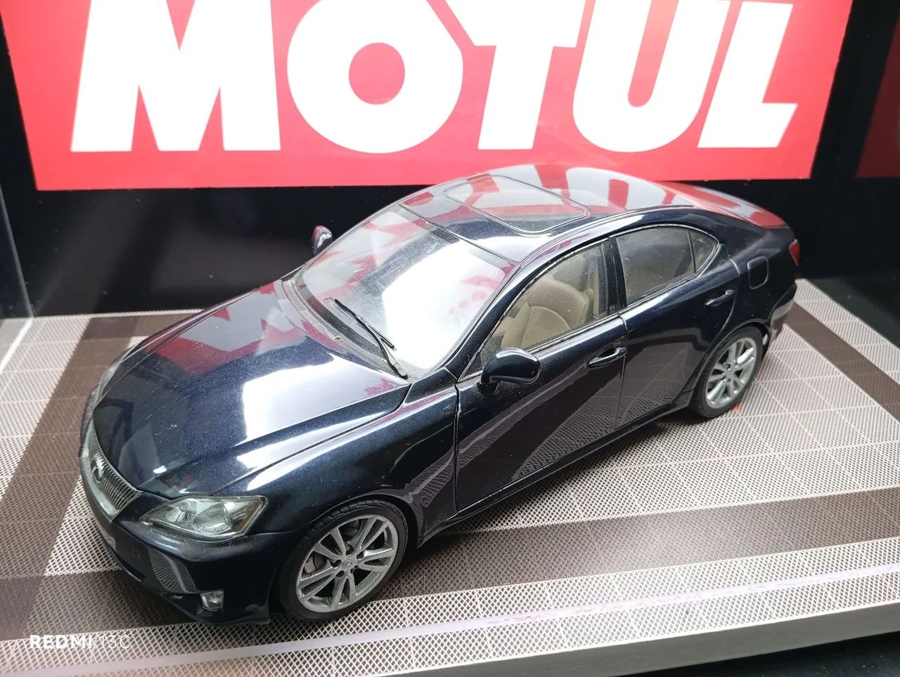 ミニカー AUTO ART (2006 LEXUS IS 350) ミニカー AUTO ART (2006 LEXUS IS 350) 1:18 Diecast model car